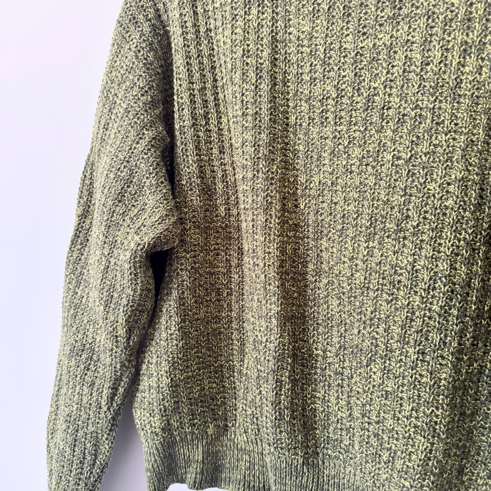 Universal Thread Textured Knit Sweater Green Yellow Size M - Picture 4 of 7